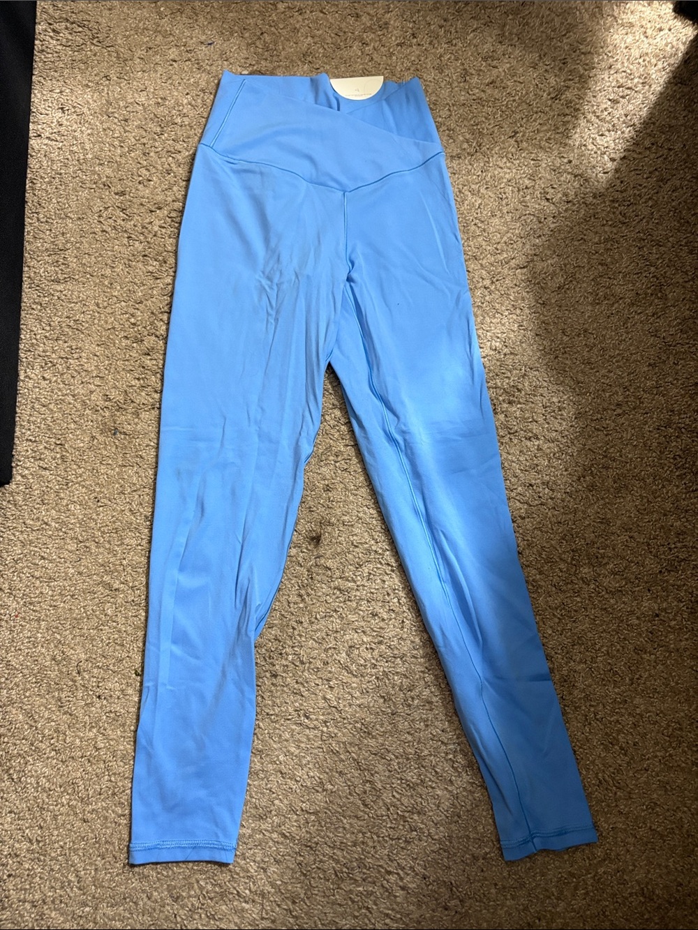 Offline by Aerie Real Me 7/8 Legging Size Medium in Blue